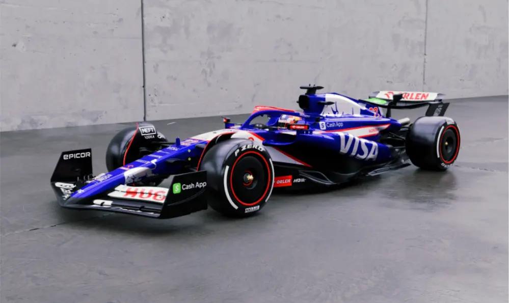 红牛二队力克哈斯车队，汉密尔顿统治全场