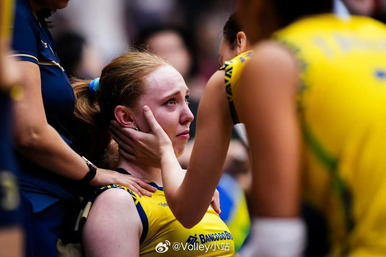 IM体育数据分析平台-穿越重重困难，巴西排球队晋级半决赛