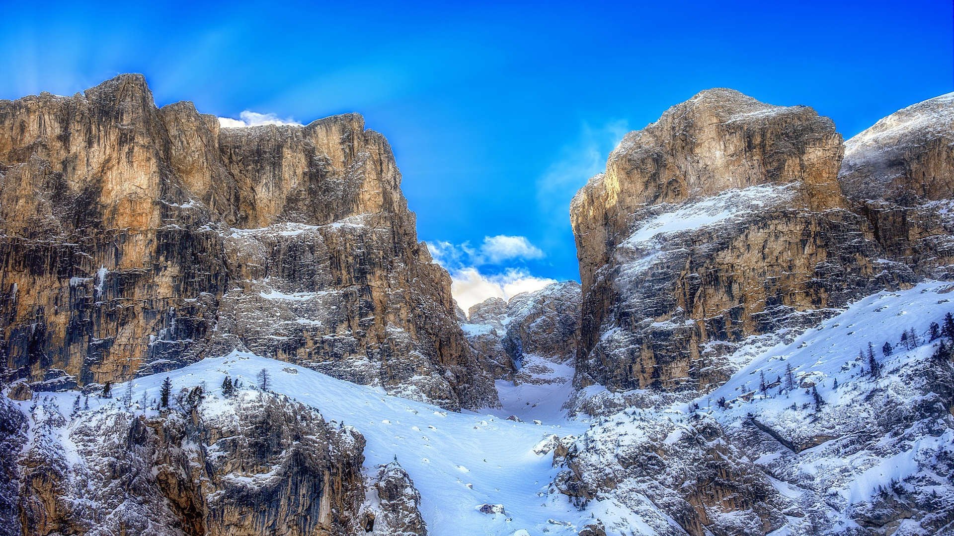 芬兰鏖战摩纳哥，帕尔默在焦点战证明自己